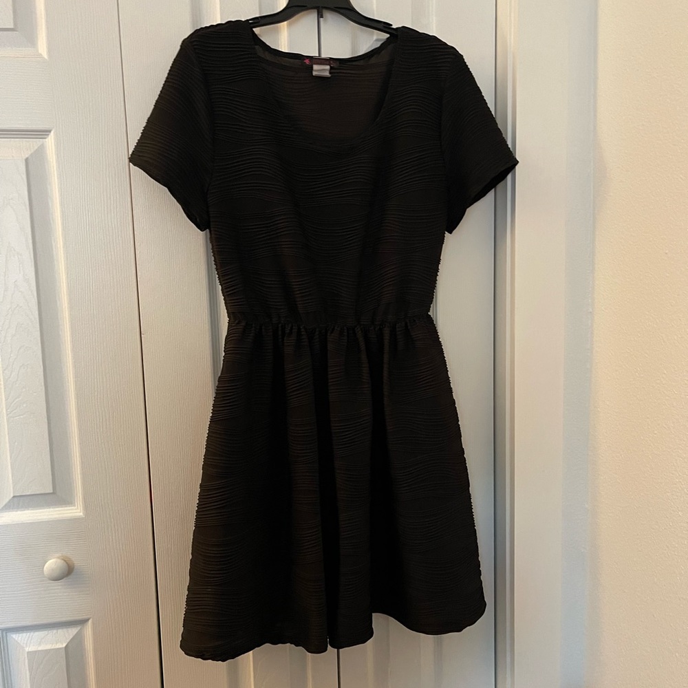 Myth Wave Design Dress